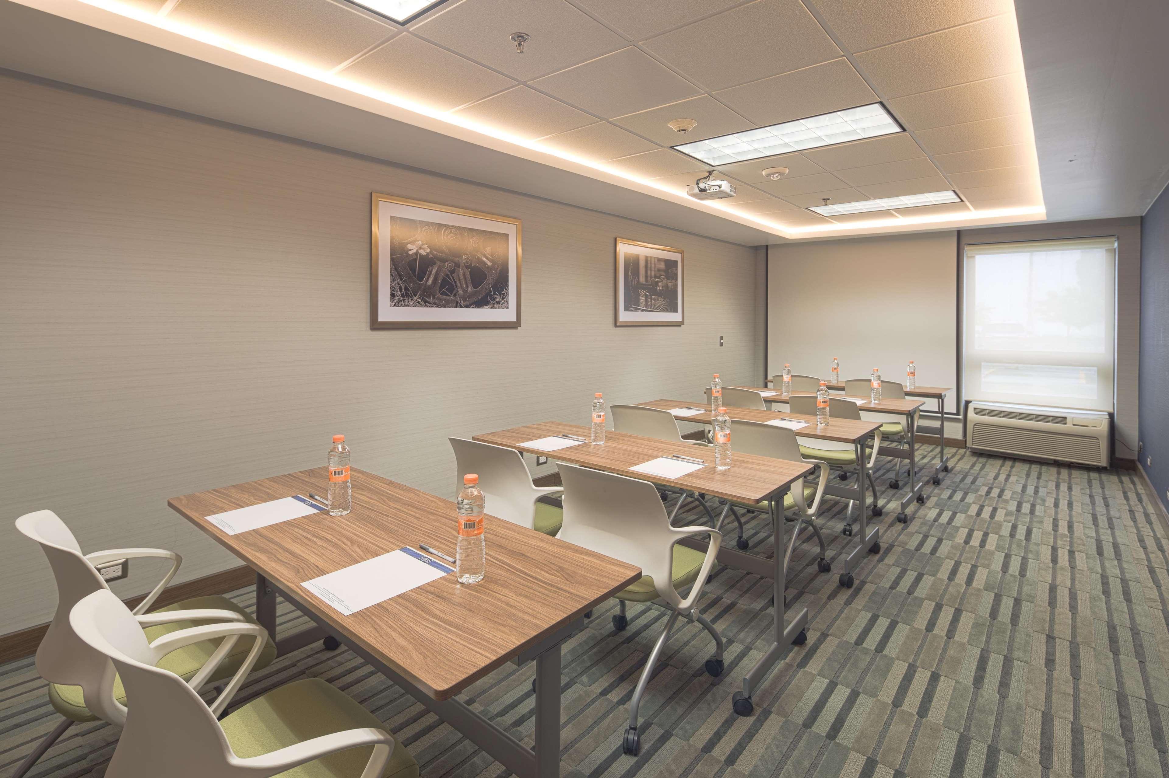Hampton By Hilton Monterrey Galerias Obispado Dış mekan fotoğraf