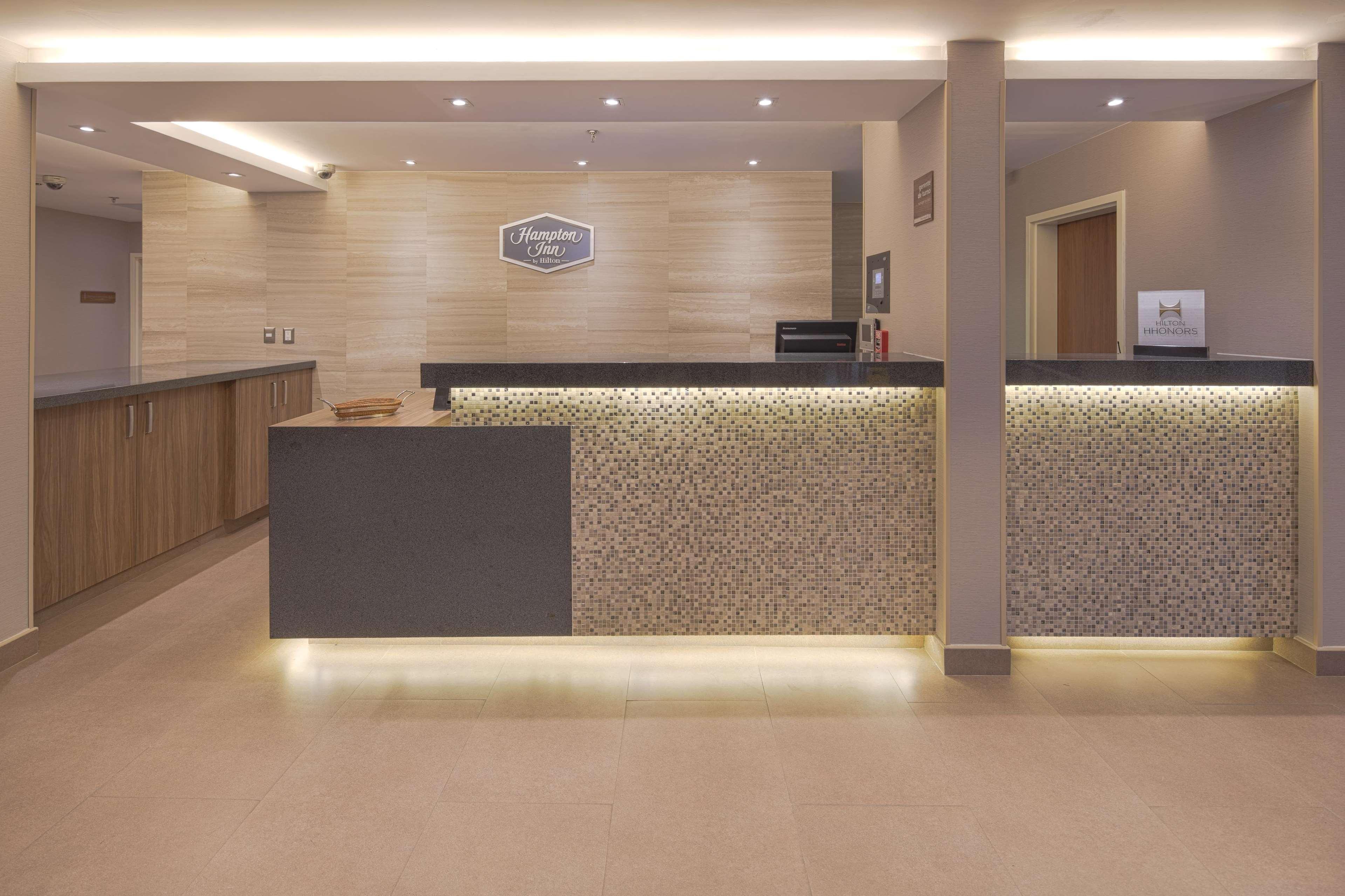 Hampton By Hilton Monterrey Galerias Obispado Dış mekan fotoğraf