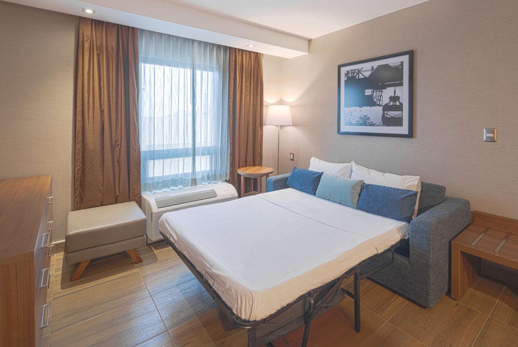 Hampton By Hilton Monterrey Galerias Obispado Dış mekan fotoğraf