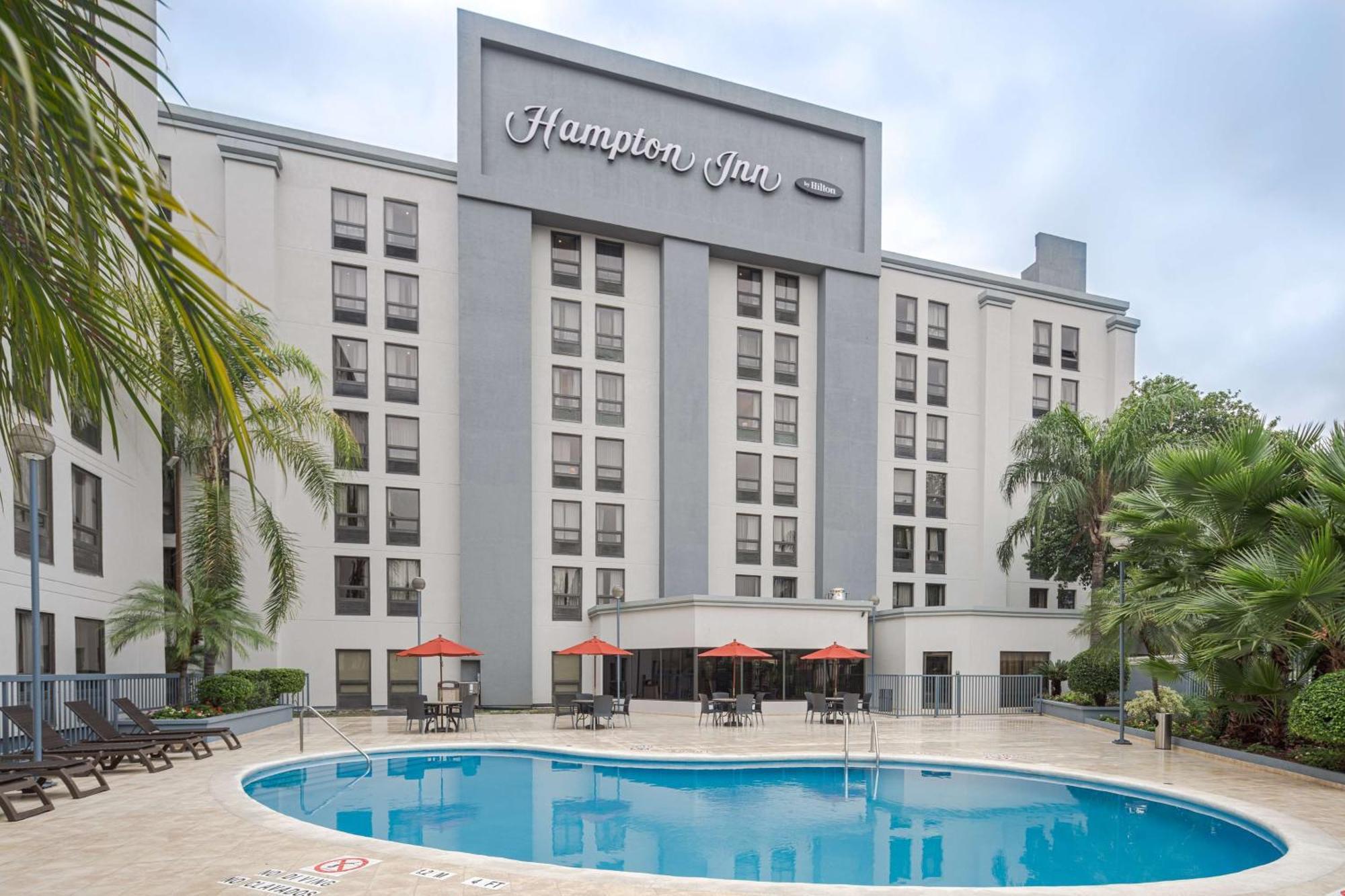 Hampton By Hilton Monterrey Galerias Obispado Dış mekan fotoğraf
