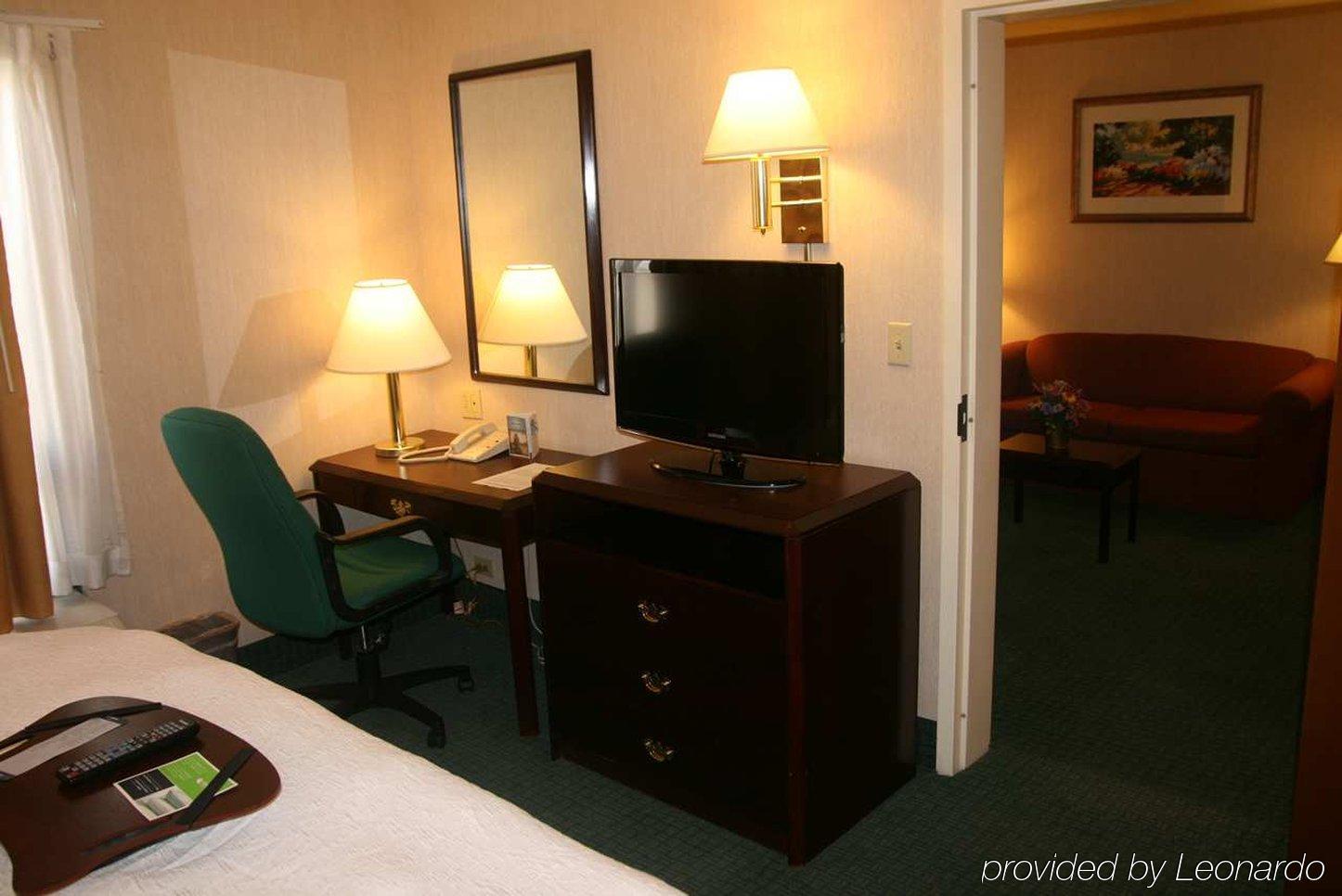 Hampton By Hilton Monterrey Galerias Obispado Oda fotoğraf